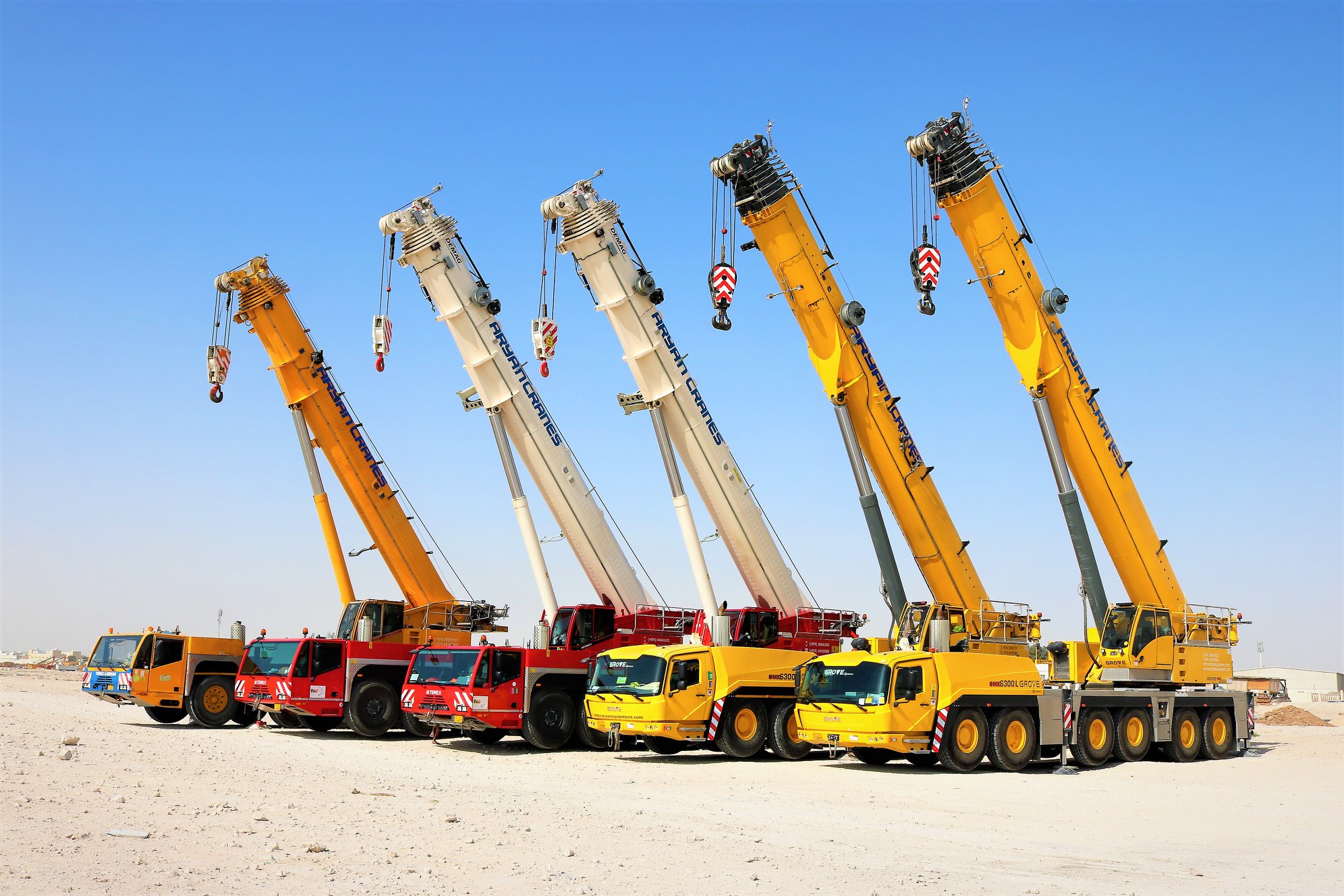 TRUCK MOUNTED CRANE IN DOHA QATAR